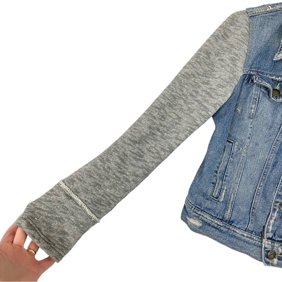 Free People Jean Jacket Womens Size Small Distressed Cropped Blue Gray Knit Slv - Picture 4 of 11